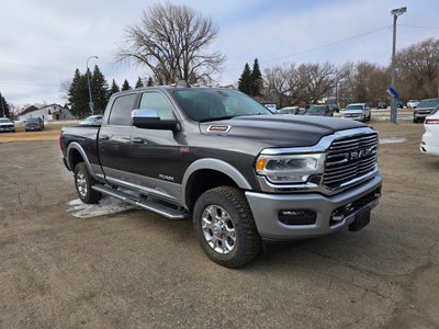 2022 RAM 2500 Laramie Crew Cab 4x4 6'4' Box