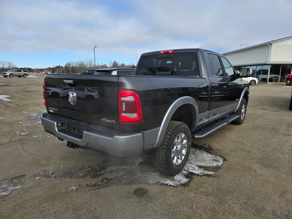2022 RAM 2500 Laramie Crew Cab 4x4 6'4' Box