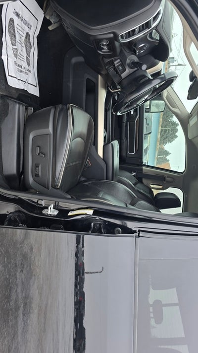 2023 RAM 2500 Laramie Crew Cab 4x4 6'4' Box