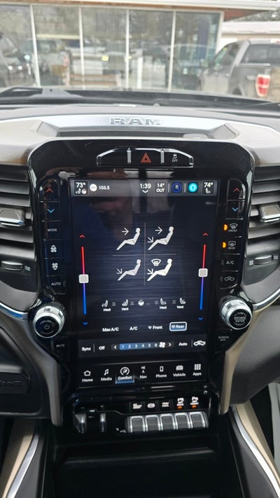 2023 RAM 2500 Laramie Crew Cab 4x4 6'4' Box