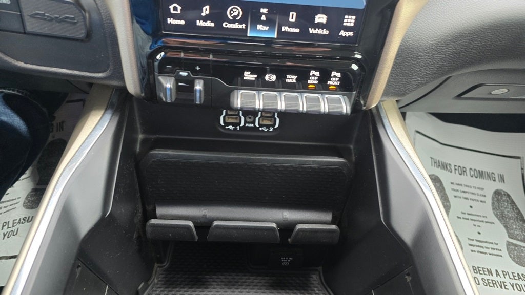 2023 RAM 2500 Laramie Crew Cab 4x4 6'4' Box