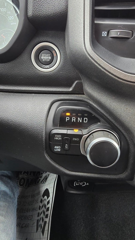 2024 RAM 2500 Tradesman Crew Cab 4x4 8' Box