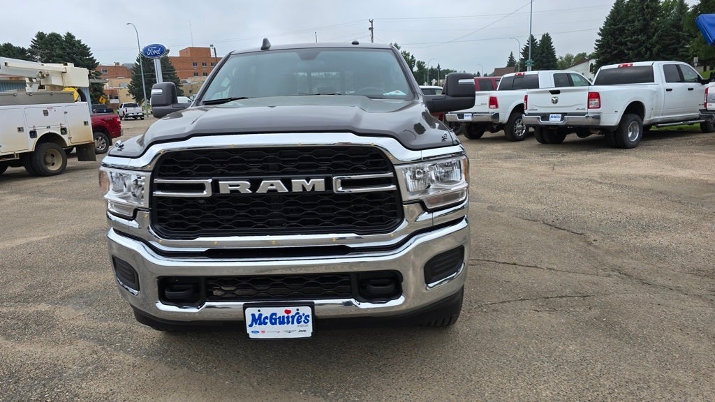 2024 RAM 2500 Tradesman Crew Cab 4x4 8' Box