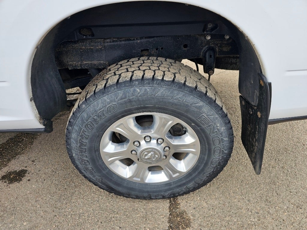 2022 RAM 2500 Big Horn Mega Cab 4x4 6'4'' Box