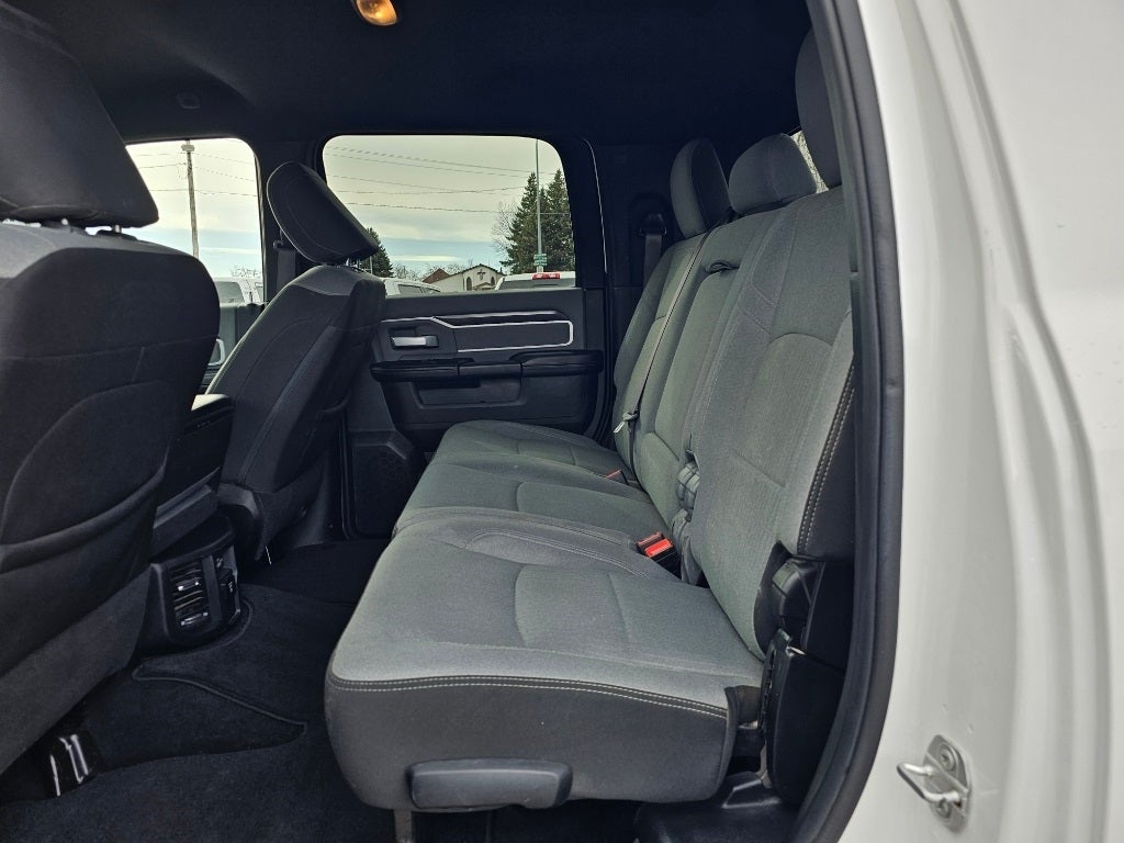 2022 RAM 2500 Big Horn Mega Cab 4x4 6'4'' Box