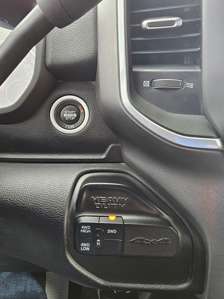 2022 RAM 2500 Big Horn Mega Cab 4x4 6'4'' Box