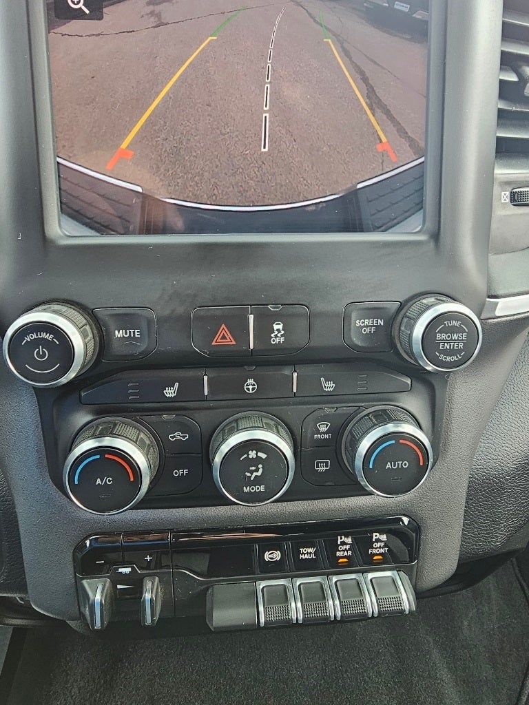 2022 RAM 2500 Big Horn Mega Cab 4x4 6'4'' Box