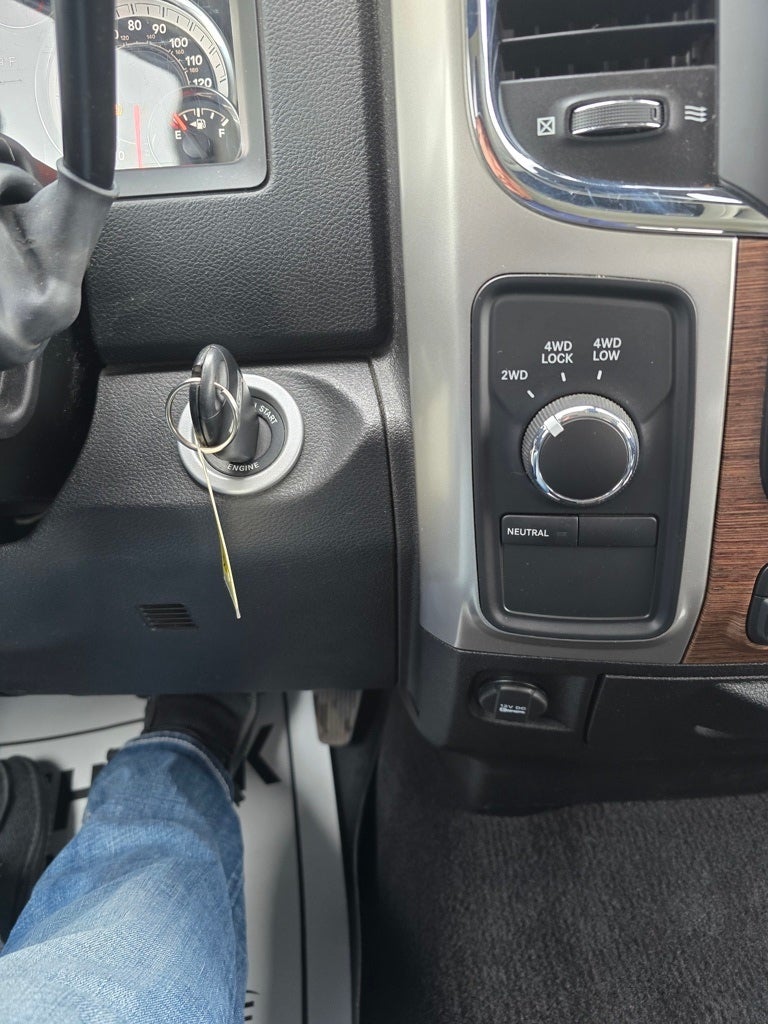 2018 RAM 2500 Laramie Mega Cab 4x4 6'4' Box