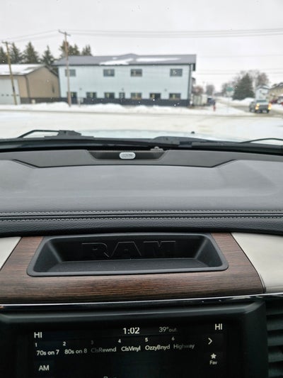 2018 RAM 2500 Laramie Mega Cab 4x4 6'4' Box