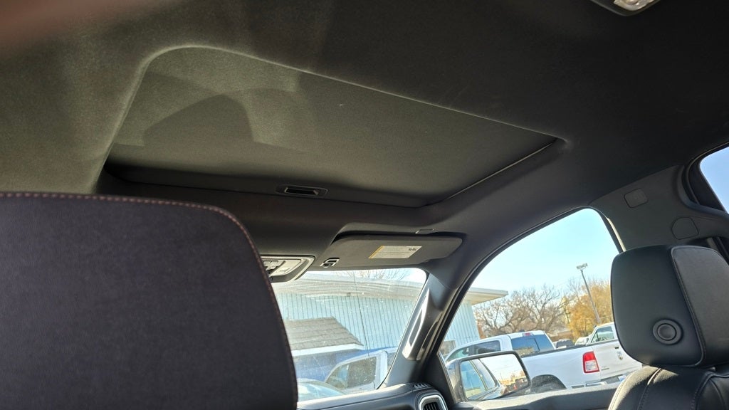 2021 GMC Sierra 1500 4WD Crew Cab Short Box AT4