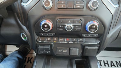 2021 GMC Sierra 1500 4WD Crew Cab Short Box AT4