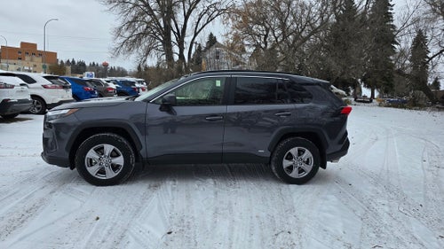 2025 Toyota RAV4 Hybrid LE