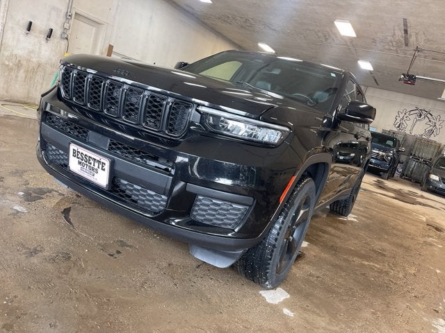 2022 Jeep Grand Cherokee L Altitude