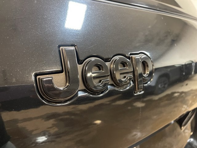 2022 Jeep Grand Cherokee L Altitude