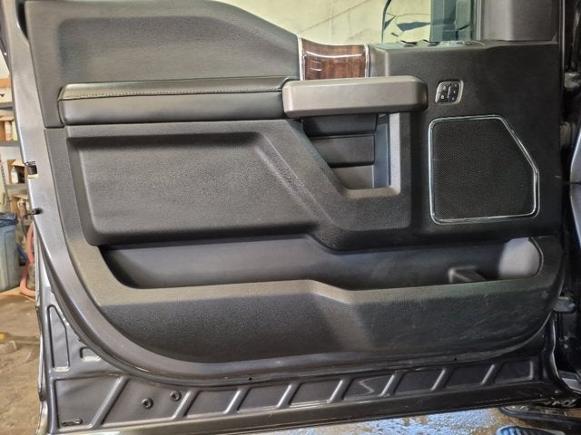 2017 Ford F-150 Platinum
