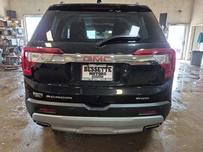 2023 GMC Acadia SLT