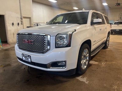 2017 GMC Yukon XL Denali
