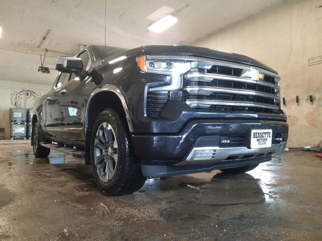 2022 Chevrolet Silverado 1500 High Country
