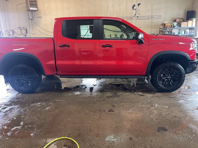 2025 Chevrolet Silverado 1500 ZR2