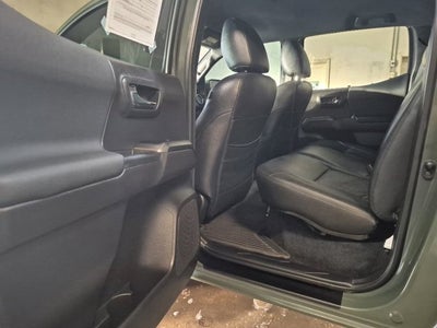 2022 Toyota Tacoma 4WD TRD Off Road
