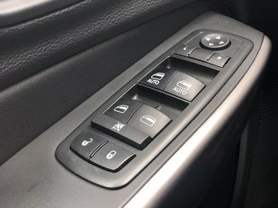 2019 Jeep Cherokee Overland