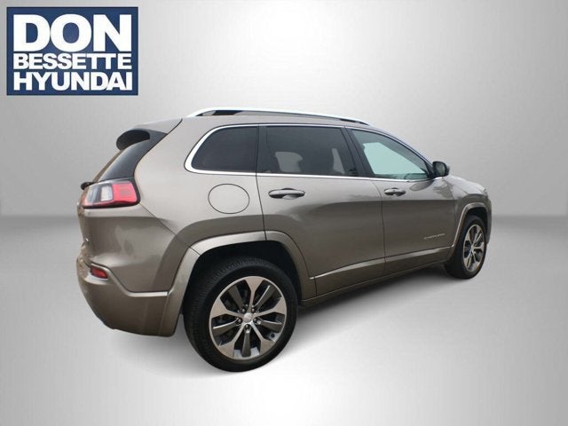 2019 Jeep Cherokee Overland