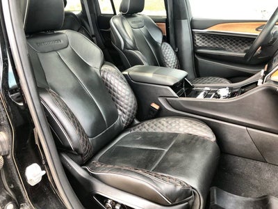 2022 Jeep Grand Cherokee Summit Reserve