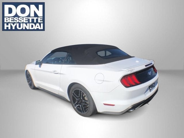 2022 Ford Mustang EcoBoost