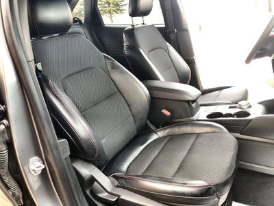 2025 Ford Escape ST-Line Select