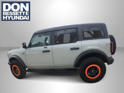 2021 Ford Bronco Base