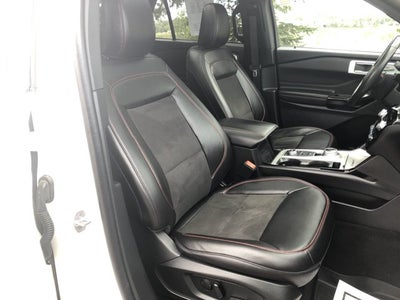 2024 Ford Explorer ST-Line