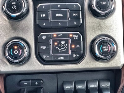 2013 Ford Super Duty F-350 SRW Platinum