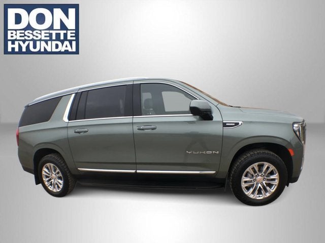 2023 GMC Yukon XL SLT