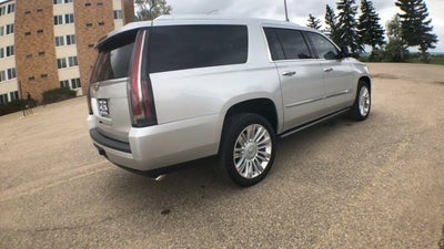 2017 Cadillac Escalade ESV Platinum