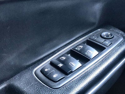 2023 Chrysler 300 Touring L