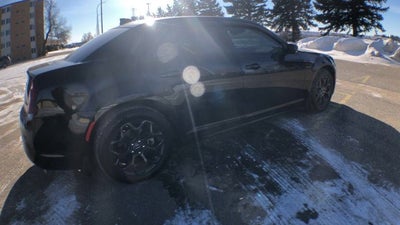 2023 Chrysler 300 Touring L