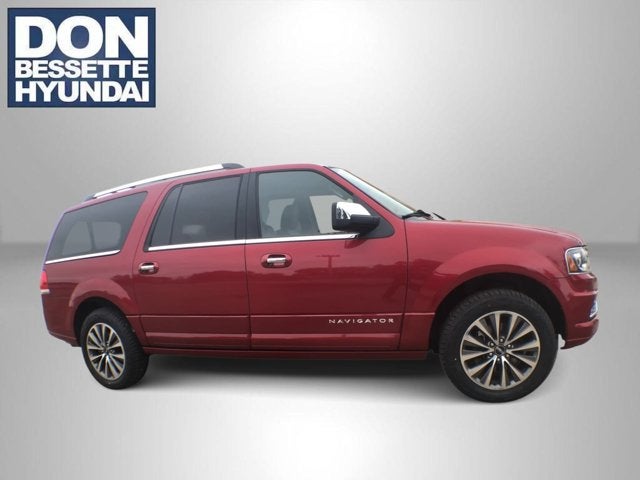 2017 Lincoln Navigator L Select