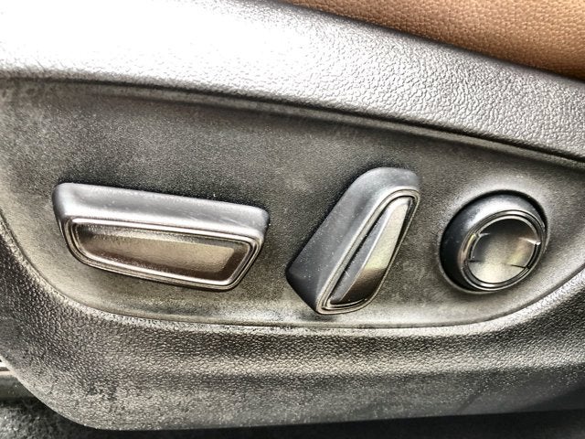 2024 Toyota Grand Highlander Base