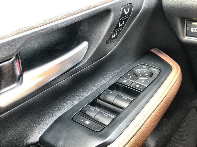 2024 Toyota Grand Highlander Base