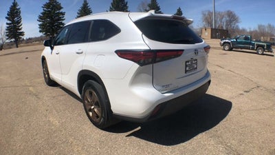2023 Toyota Highlander Hybrid Bronze Edition