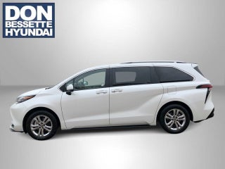 2024 Toyota Sienna Platinum