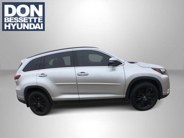 2019 Toyota Highlander Base