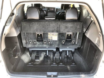 2018 Toyota Sienna Base