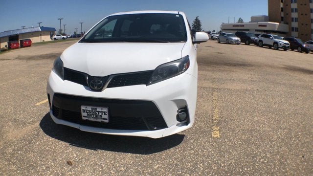 2018 Toyota Sienna Base