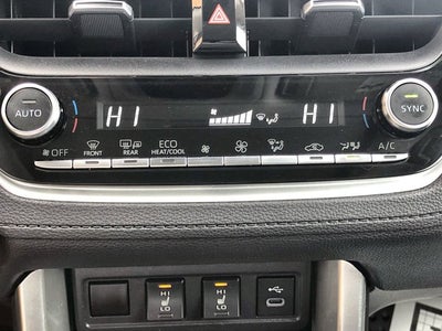 2023 Toyota Corolla Cross XLE