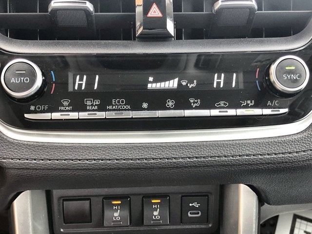 2023 Toyota Corolla Cross XLE