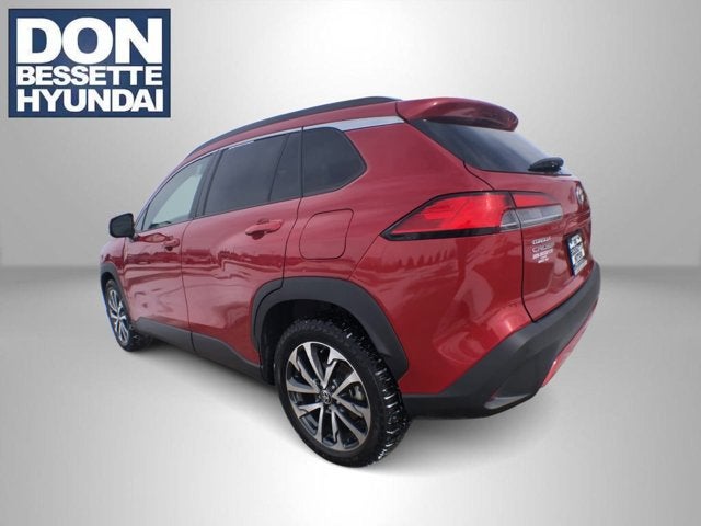 2023 Toyota Corolla Cross XLE