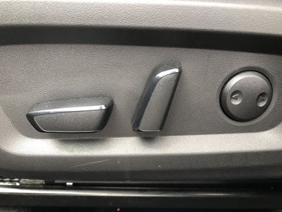 2024 Mitsubishi Outlander Base