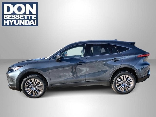 2023 Toyota Venza Base