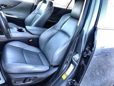 2023 Toyota Venza Base